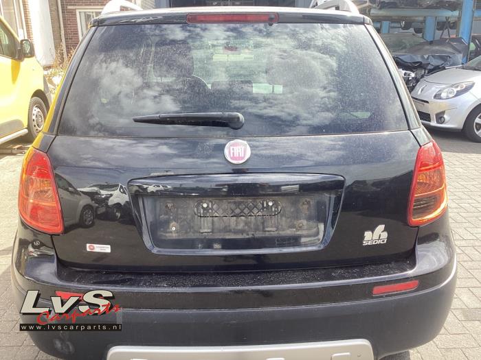 Fiat Sedici Achterklep