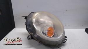 Gebruikte Rechter Koplamp Mini Mini (R56) 1.4 16V One Prijs € 75,00 Margeregeling aangeboden door LvS Carparts