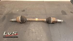 Gebruikte Aandrijfas links-voor Ford Ka+ 1.2 Prijs € 60,00 Margeregeling aangeboden door LvS Carparts