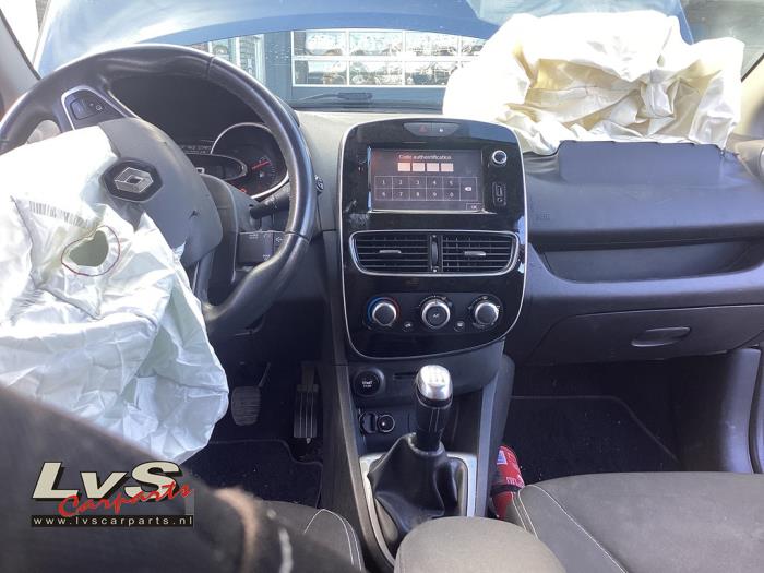 Renault Clio Airbag set + dashboard