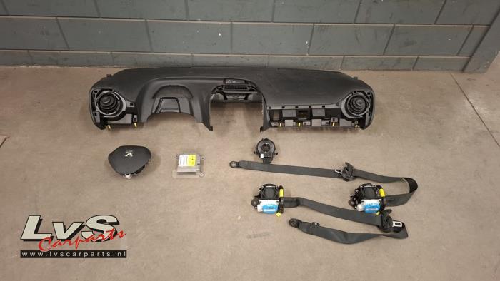 Peugeot 108 Kit airbag + tableau de bord