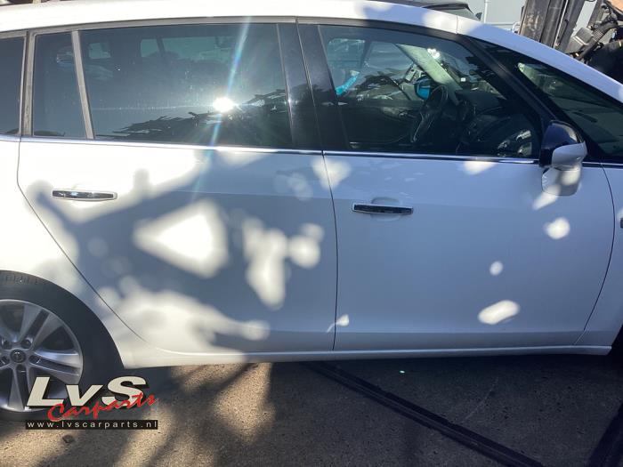 Opel Zafira Rear door 4-door, right