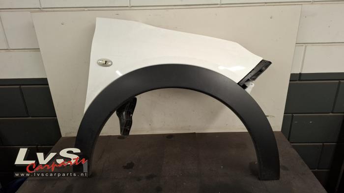 Citroen C4 Cactus Front wing, right