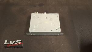 Gebruikte Radio module Peugeot 308 (L3/L8/LB/LH/LP) 1.2 12V e-THP PureTech 130 Prijs € 150,00 Margeregeling aangeboden door LvS Carparts