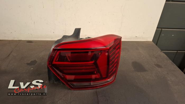 Volkswagen Polo Taillight, right