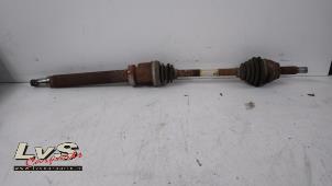 Gebruikte Aandrijfas rechts-voor Ford Fiesta 6 (JA8) 1.6 16V Sport Prijs € 24,00 Margeregeling aangeboden door LvS Carparts