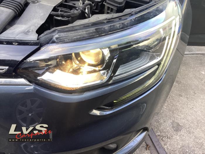 Renault Megane Koplamp links
