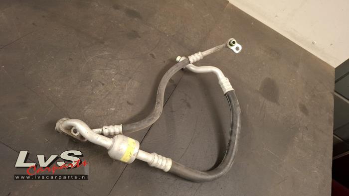 Opel Astra Airco Leiding