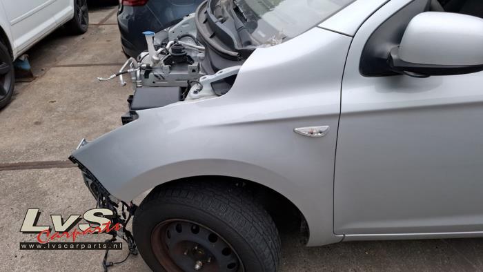 Hyundai I20 Scherm links-voor