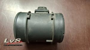 Gebruikte Luchtmassameter Opel Combo 1.3 CDTI 16V ecoFlex Prijs € 22,50 Margeregeling aangeboden door LvS Carparts