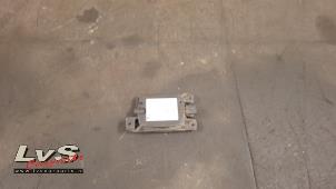 Gebruikte Dode hoek sensor Mazda 2 (DJ/DL) 1.5 SkyActiv-G 90 Prijs € 150,00 Margeregeling aangeboden door LvS Carparts