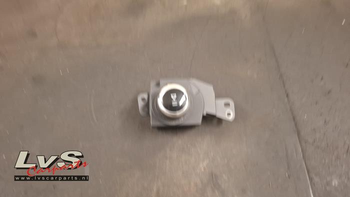 Lynk & Co 01 Switch (miscellaneous)