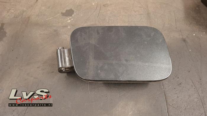 Lynk & Co 01 Tank cap cover