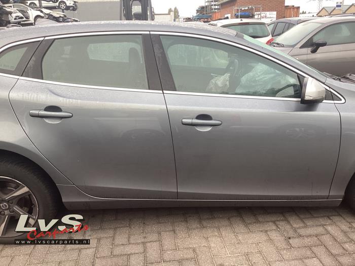 Volvo V40 Portier 4Deurs rechts-achter