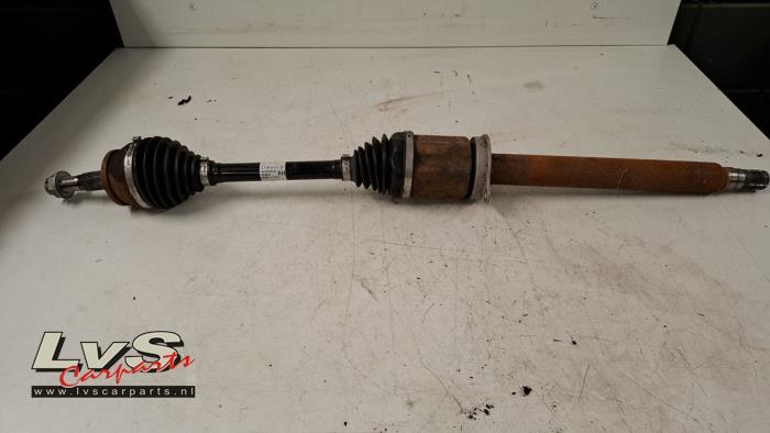 Lynk & Co 01 Front drive shaft, right