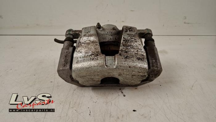 Lynk & Co 01 Front brake calliper, right