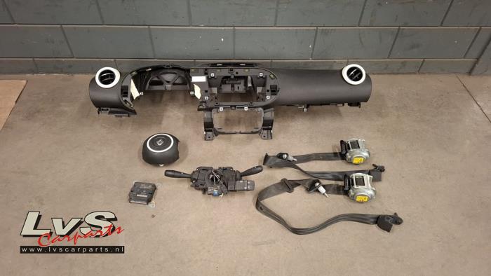 Renault Twingo Airbag set + dashboard