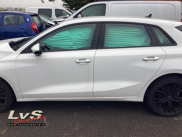 Audi A3 Portière 4portes avant gauche