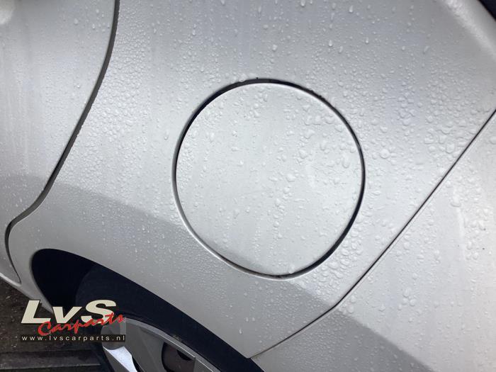 Toyota Aygo Clapet réservoir