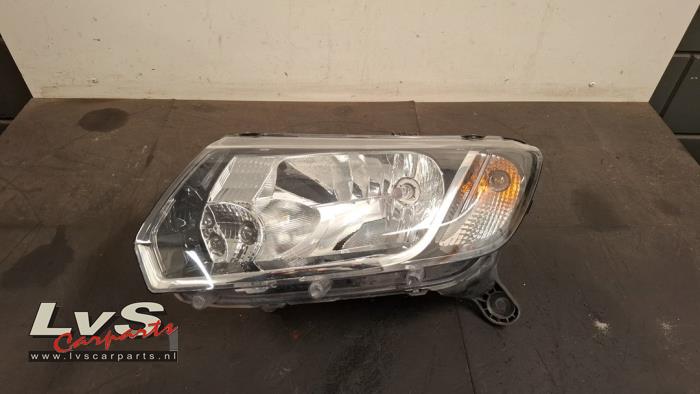 Dacia Sandero Phare gauche