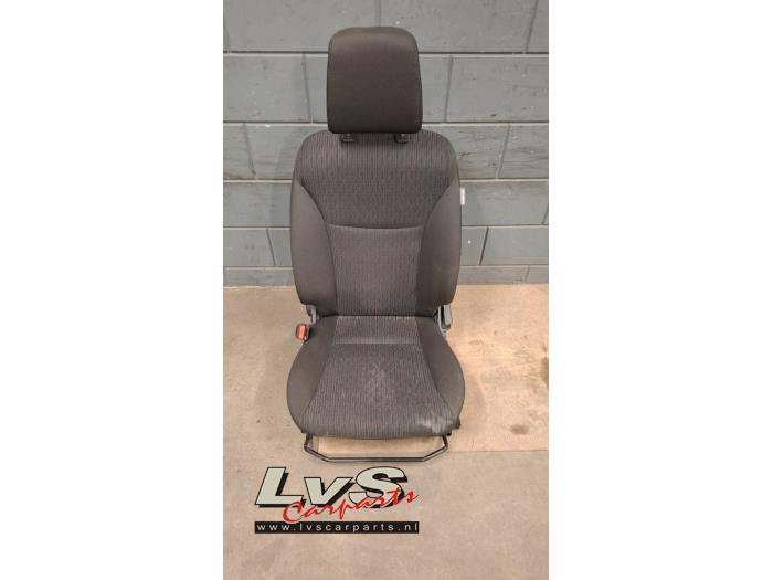Suzuki Baleno Seat, left