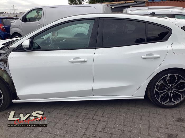 Ford Focus Portière 4portes avant gauche
