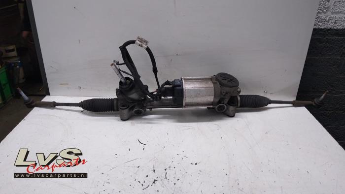 Opel Astra Power steering box
