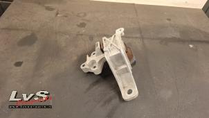 Gebruikte Motorrubber Ford Focus 4 1.5 EcoBoost 12V 150 Prijs € 30,00 Margeregeling aangeboden door LvS Carparts