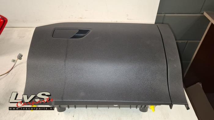 Ford Focus Boîte à gants