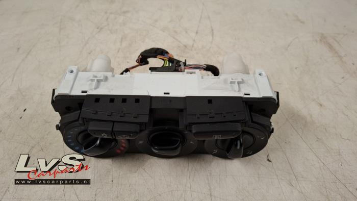 Opel Adam Heater control panel