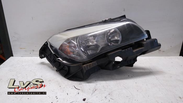 BMW X1 Koplamp rechts