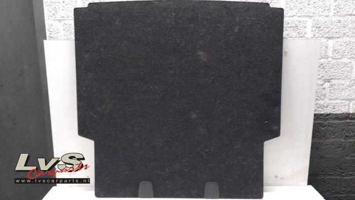 BMW X1 Vloerplaat bagageruimte