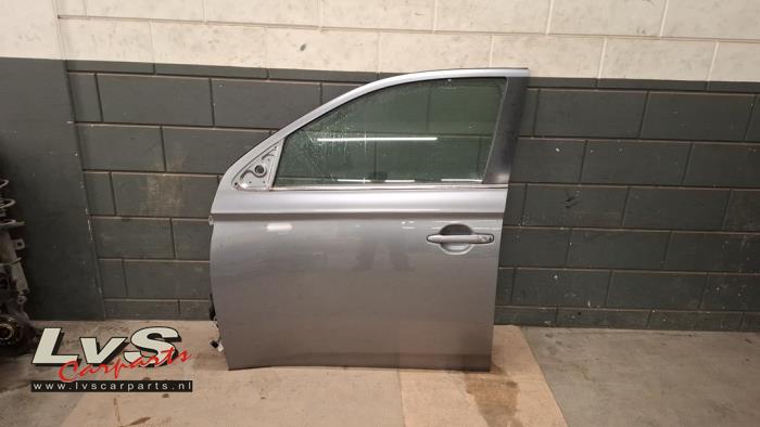 Mitsubishi Outlander Portier 4Deurs links-voor