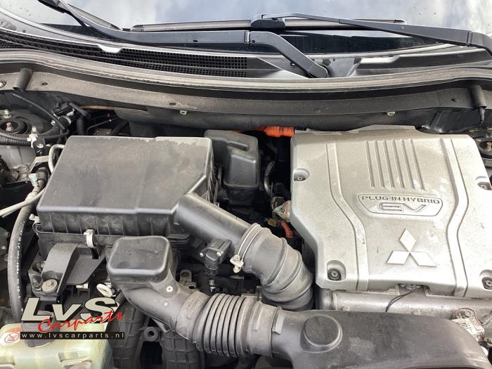 Mitsubishi Outlander Motor