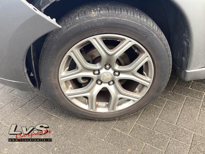 Mitsubishi Outlander Velgen set + banden