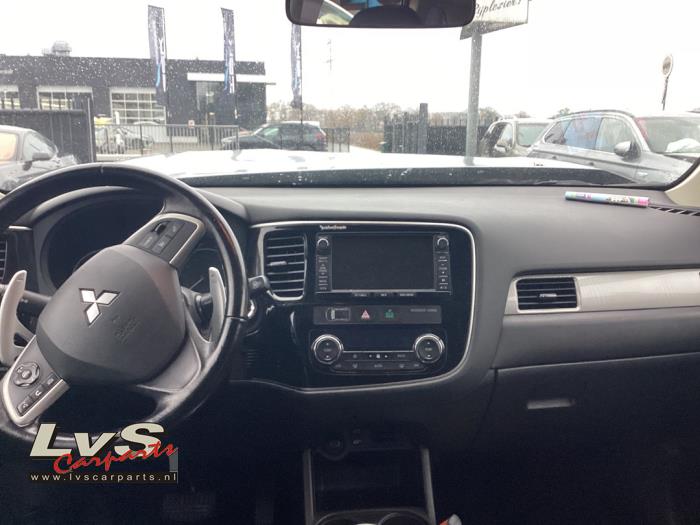 Mitsubishi Outlander Airbag set + dashboard