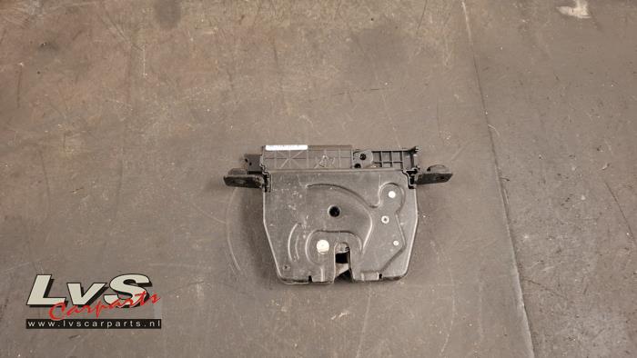 BMW X1 Mécanique de verrouillage hayon