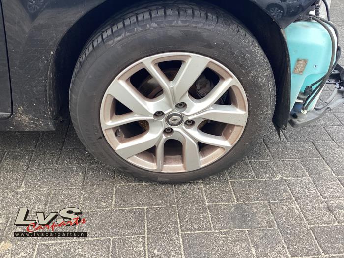 Renault Clio Velgen set + banden