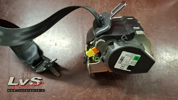 Ford Focus Veiligheidsgordel rechts-achter