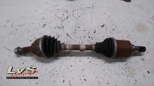 Gebruikte Homokineetas links-voor Ford EcoSport (JK8) 1.5 Ti-VCT 16V Prijs € 75,00 Margeregeling aangeboden door LvS Carparts