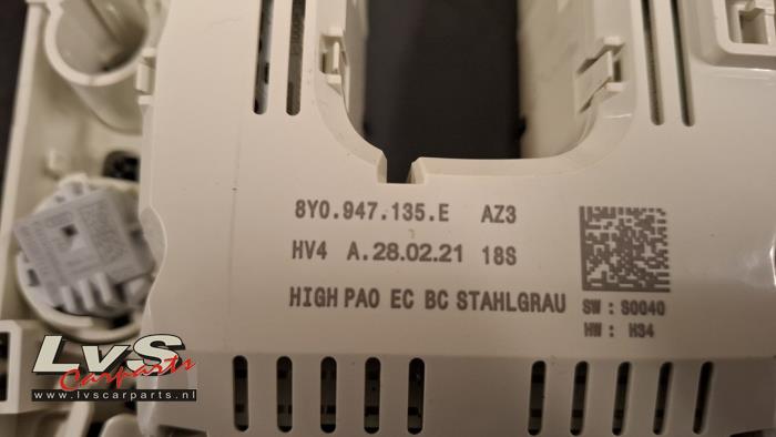 Binnenverlichting voor van een Audi A3 Sportback (8YA) 1.0 30 TFSI 12V 2022