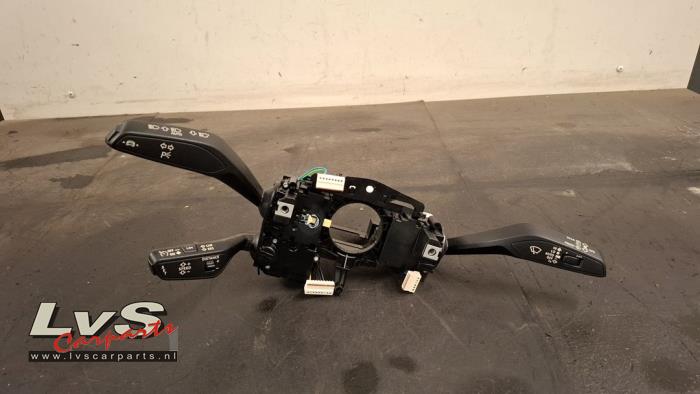 Combischakelaar Stuurkolom van een Audi A3 Sportback (8YA) 1.0 30 TFSI 12V 2022