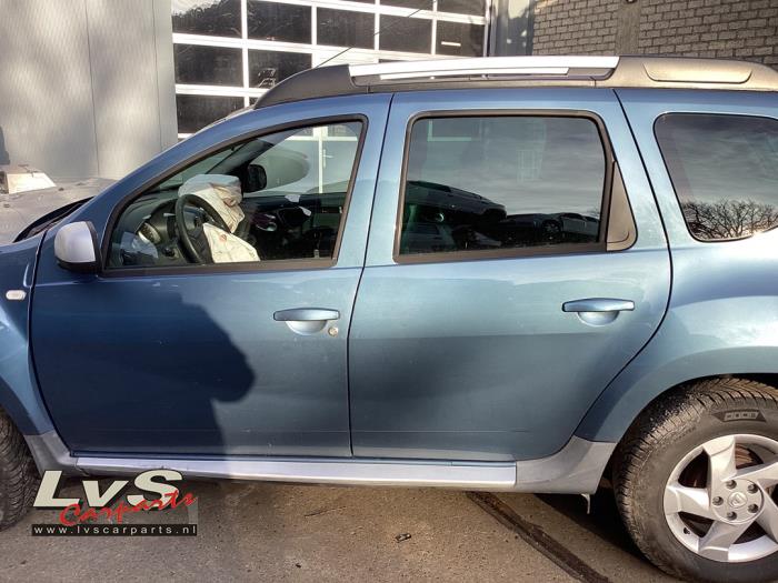 Dacia Duster Portier 4Deurs links-achter