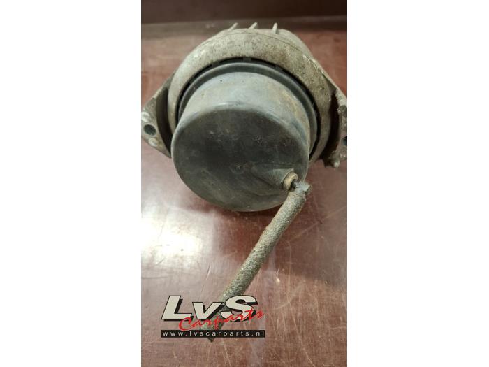 BMW 1-Série Support moteur