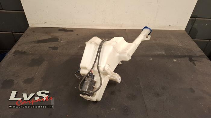 Kia Rio Ruitensproeiertank voor