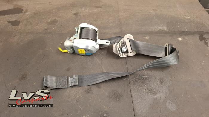 Kia Rio Gordelspanner rechts