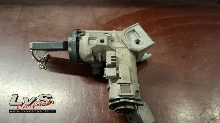 Mazda 2 Zündschloss+Schlüssel