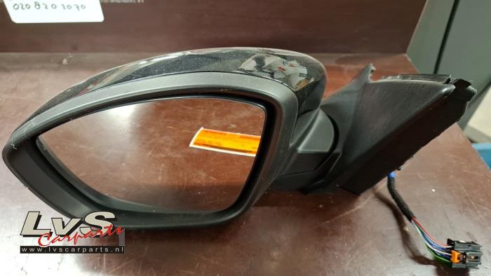 Peugeot 208 Buitenspiegel links