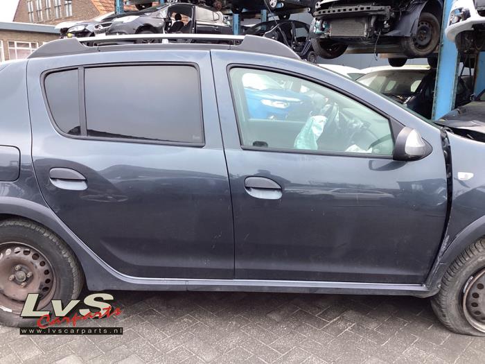 Dacia Sandero Portier 4Deurs rechts-achter