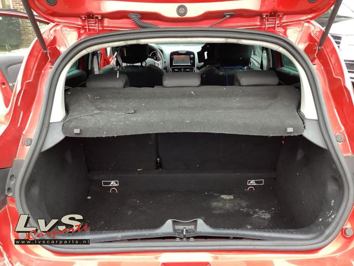 Renault Clio Hutablage